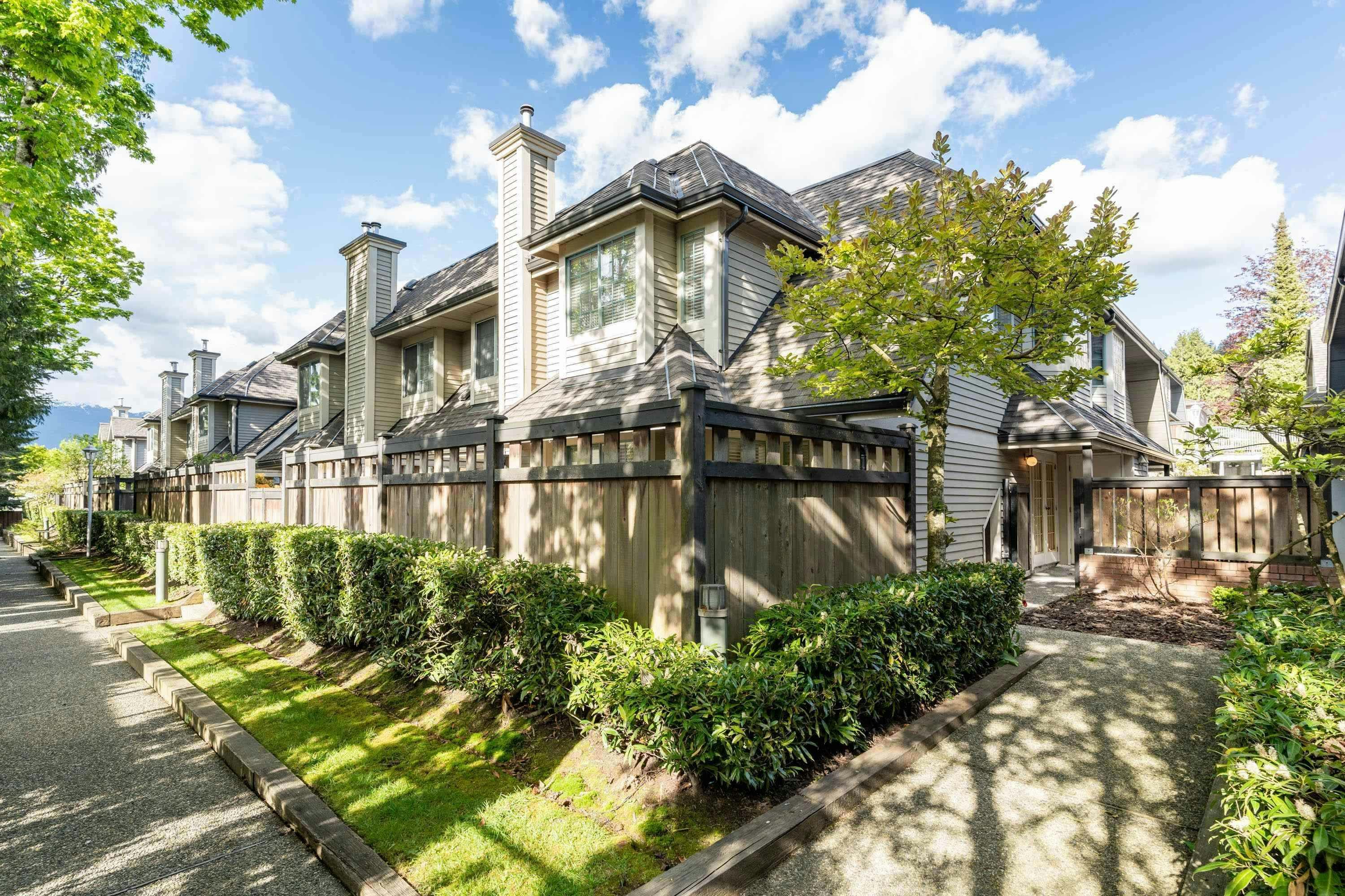 32-355 Duthie Avenue, Burnaby, BC, V5A 2P3
