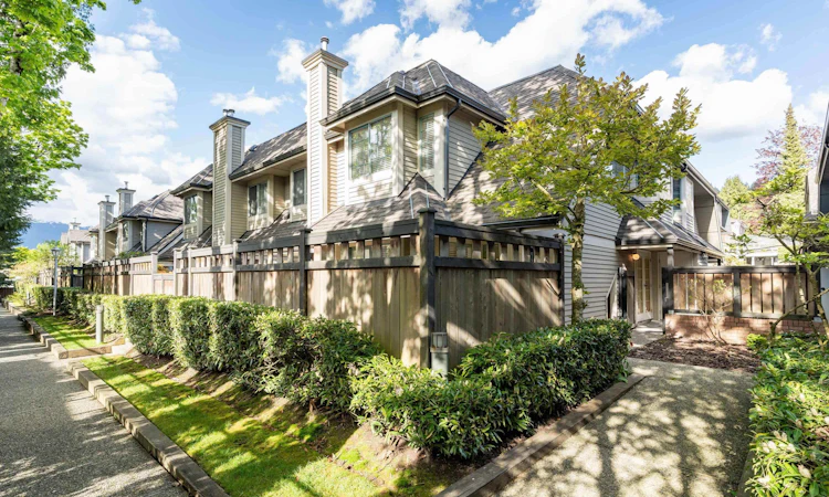 32-355 Duthie Avenue
