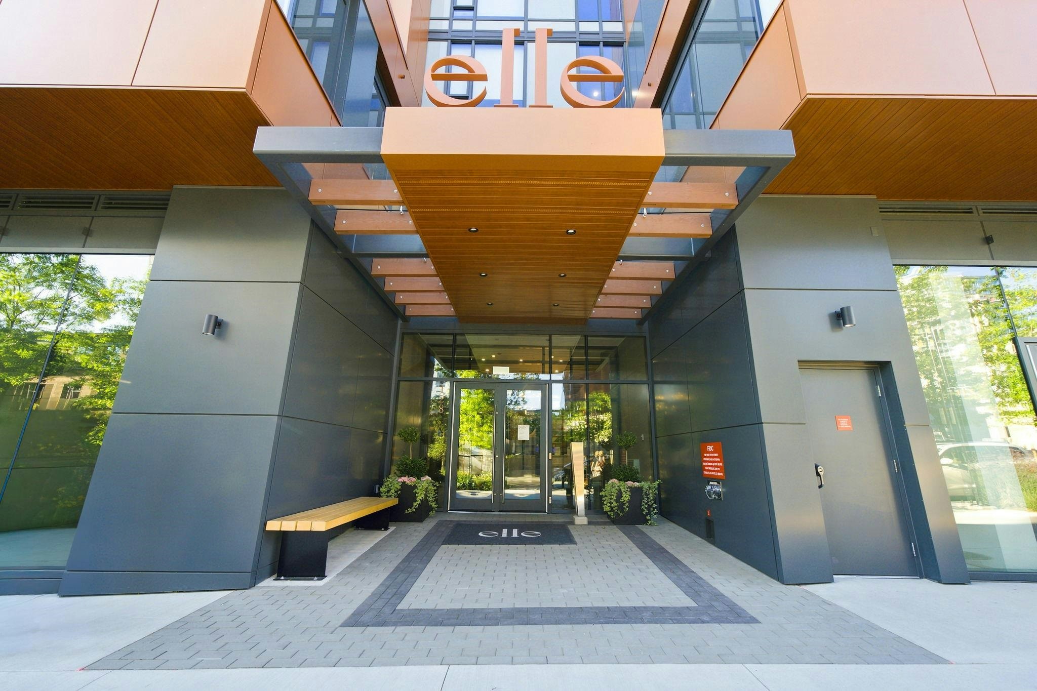 403-128 W 15th Street, North Vancouver, BC, V7M 1R5 - 20
