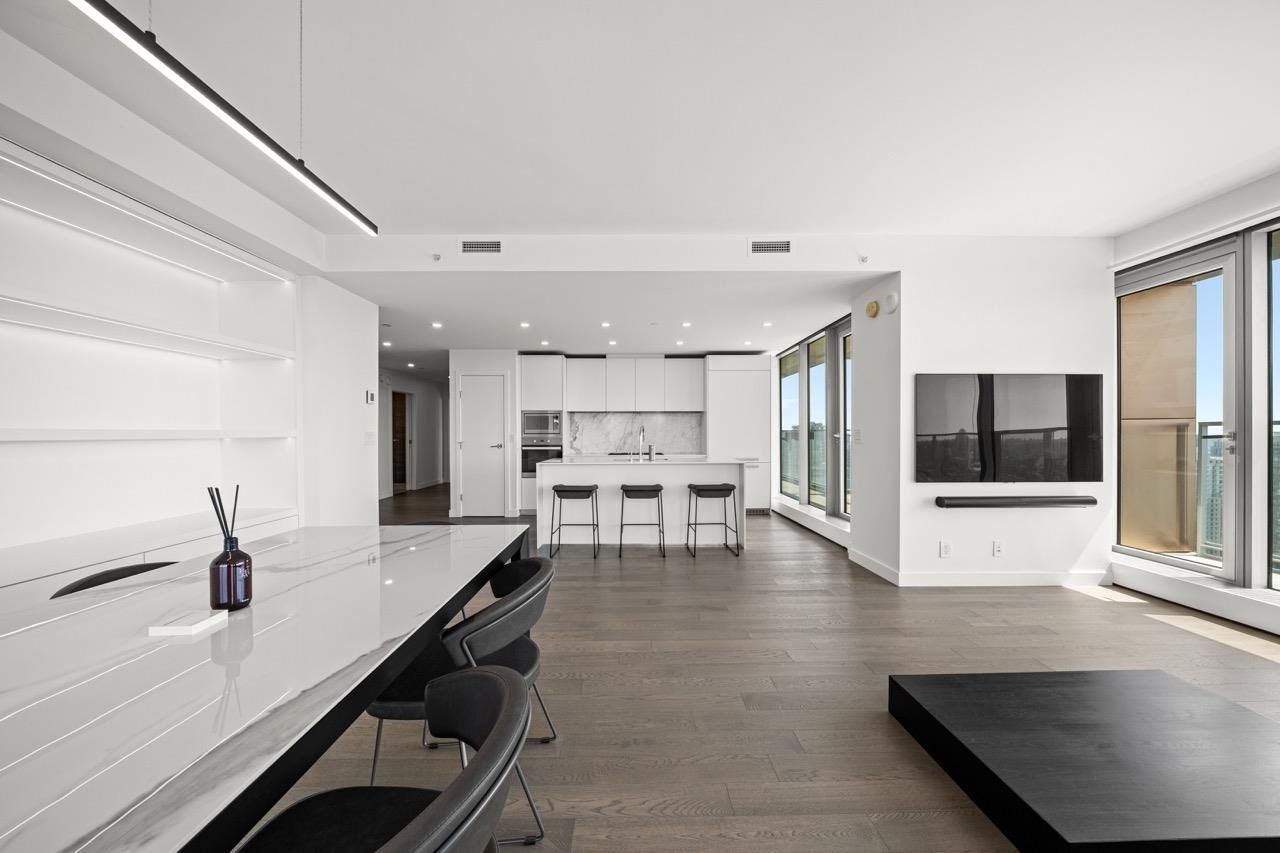 3801-1480 Howe Street, Vancouver, BC, V6Z 0G5 - 7