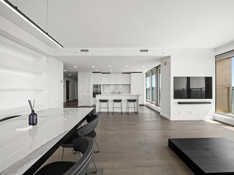 3801-1480 Howe Street, Vancouver, BC, V6Z 0G5 - 7
