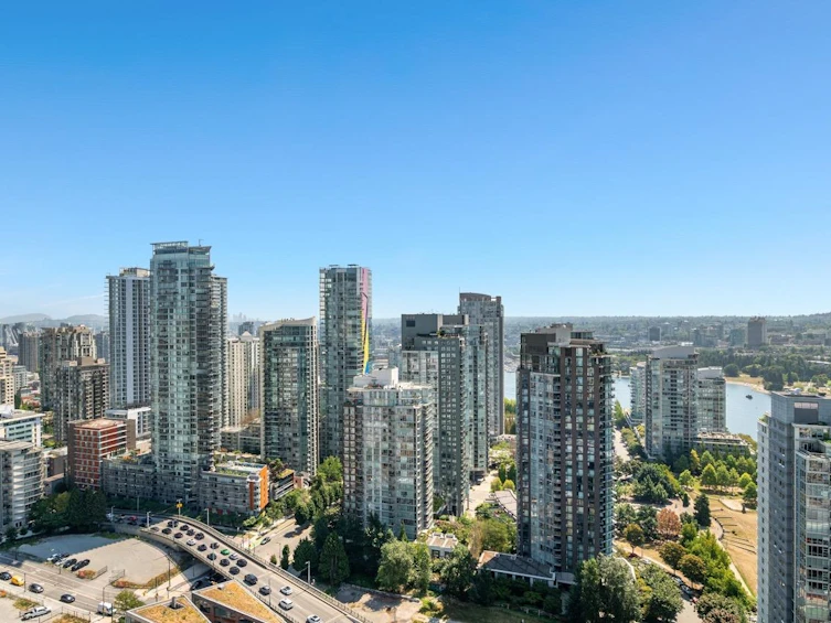 3801-1480 Howe Street, Vancouver, BC, V6Z 0G5 - 32