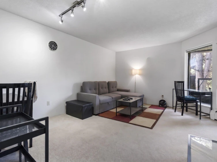 230-8460 Ackroyd Road, Richmond, BC, V6X 3E9 - 3
