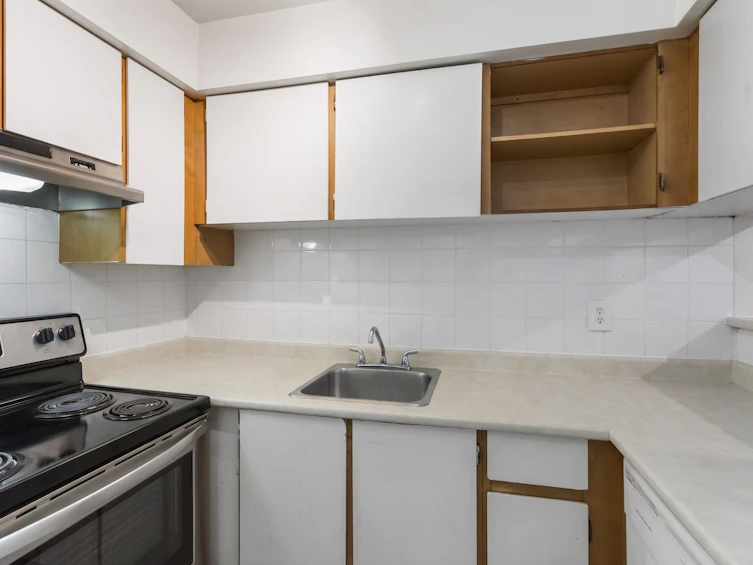 230-8460 Ackroyd Road, Richmond, BC, V6X 3E9 - 6