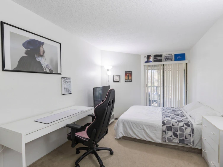 230-8460 Ackroyd Road, Richmond, BC, V6X 3E9 - 10