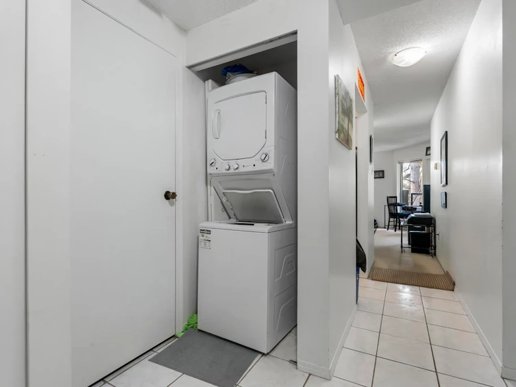 230-8460 Ackroyd Road, Richmond, BC, V6X 3E9 - 15