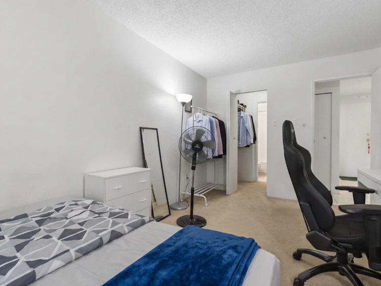 230-8460 Ackroyd Road, Richmond, BC, V6X 3E9 - 12