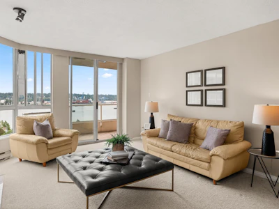 1505-1235 Quayside Drive - 4