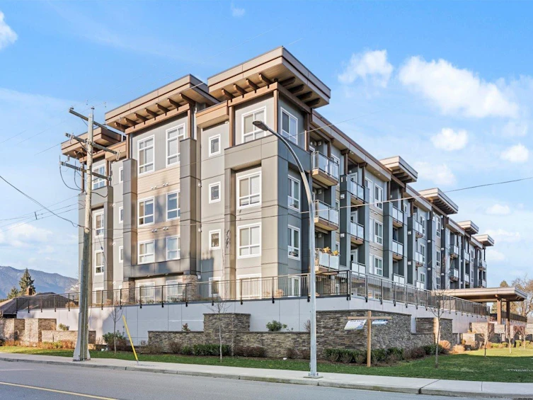 108-9450 Robson Street, Chilliwack, BC, V2P 0L7