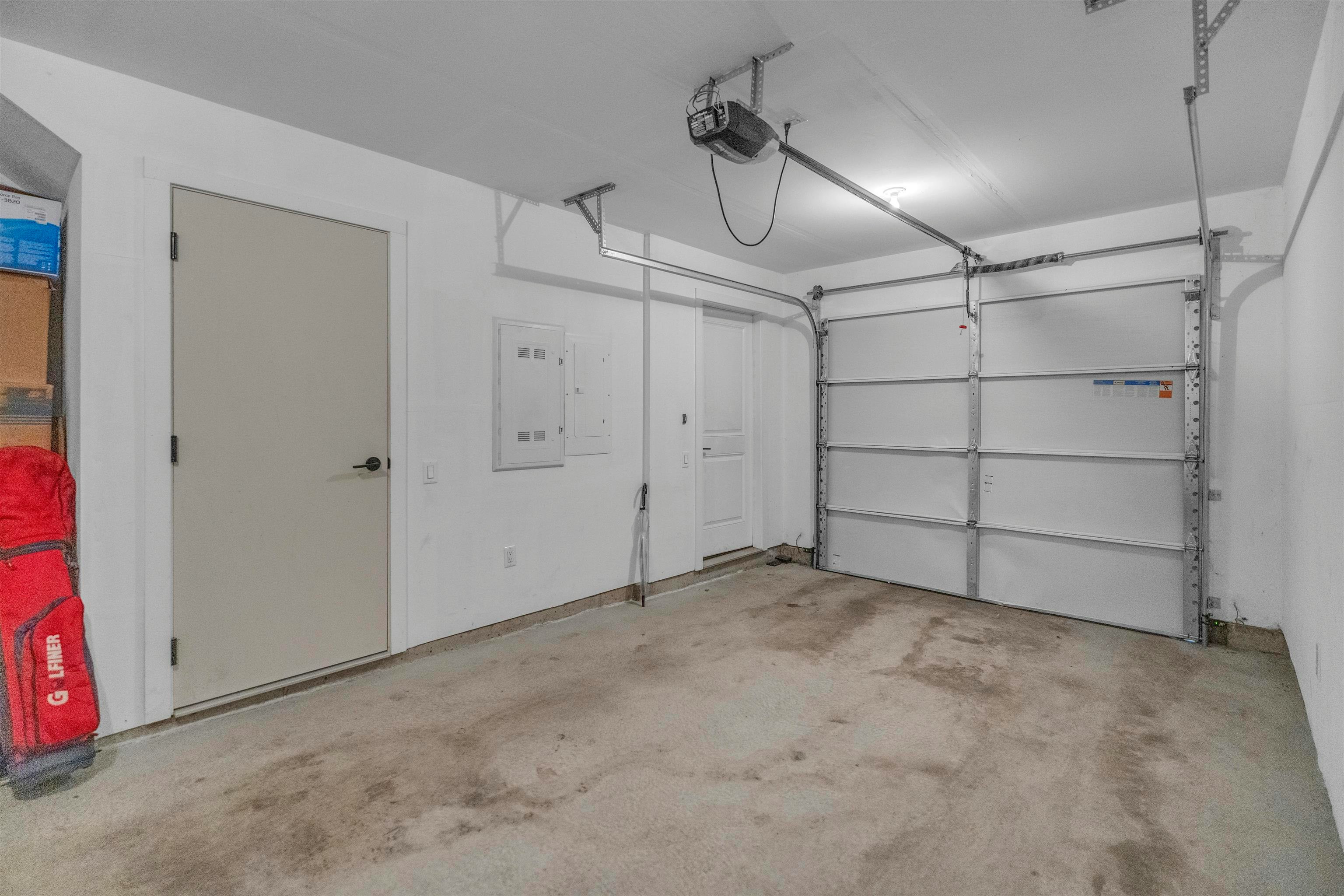 99-17568 57a Avenue, Surrey, BC, V3S 7V2 - 21