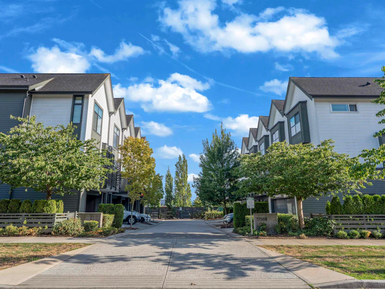 99-17568 57a Avenue, Surrey, BC, V3S 7V2 - 23