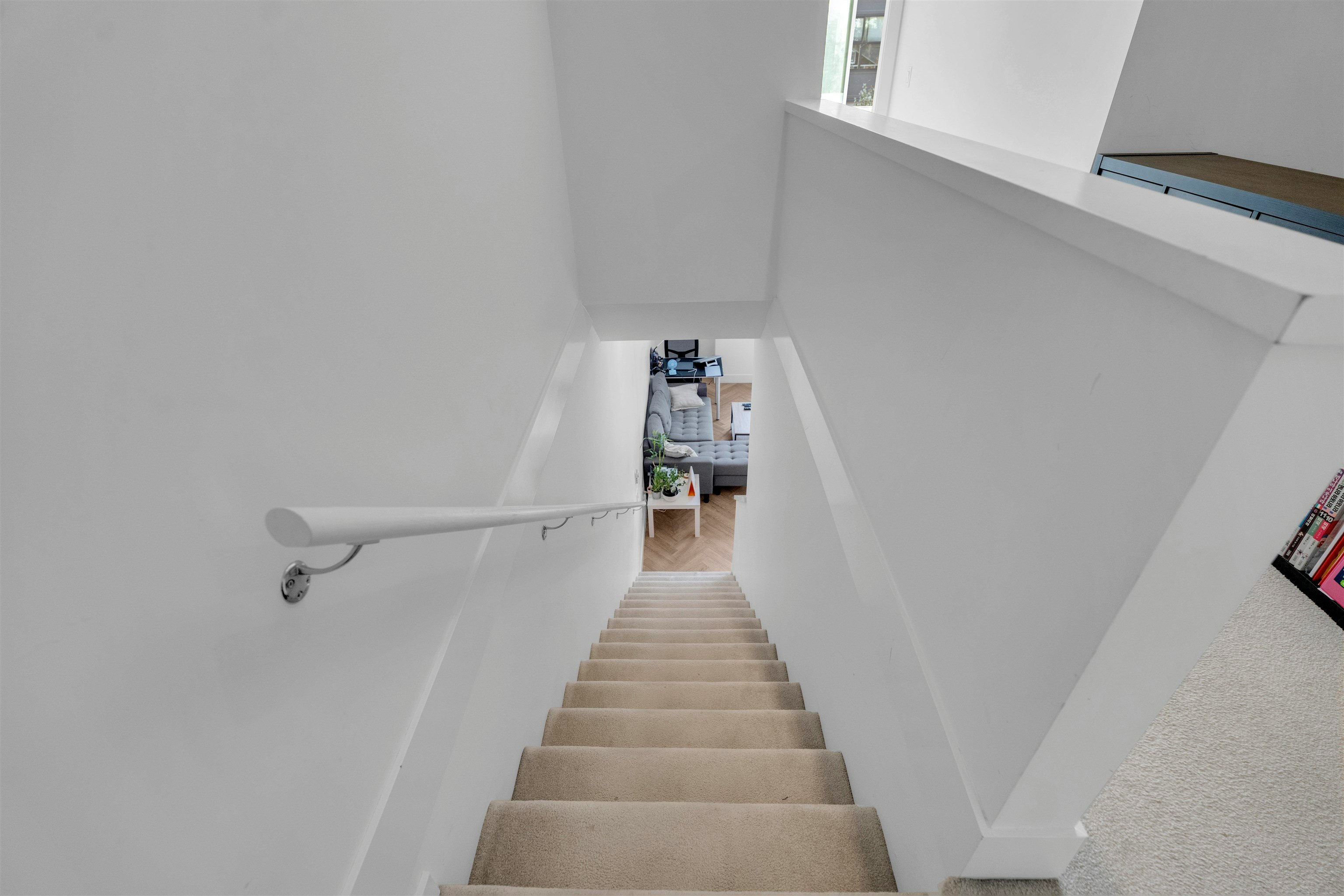 99-17568 57a Avenue, Surrey, BC, V3S 7V2 - 17