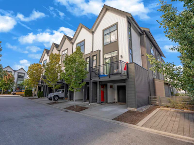 99-17568 57a Avenue - 3