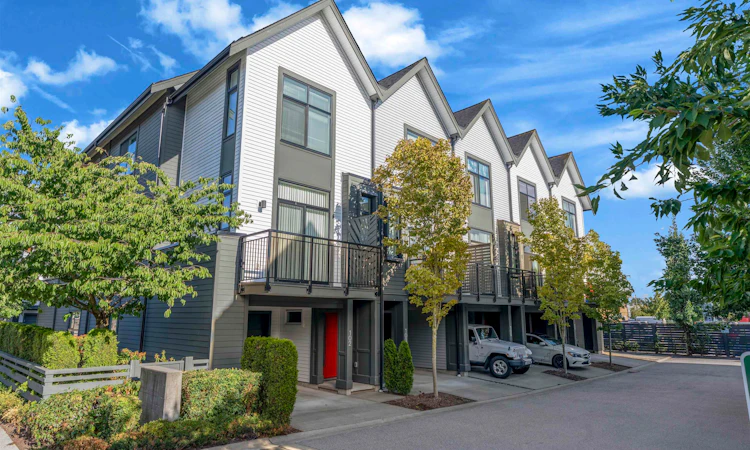 99-17568 57a Avenue
