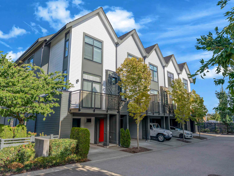 99-17568 57a Avenue, Surrey, BC, V3S 7V2