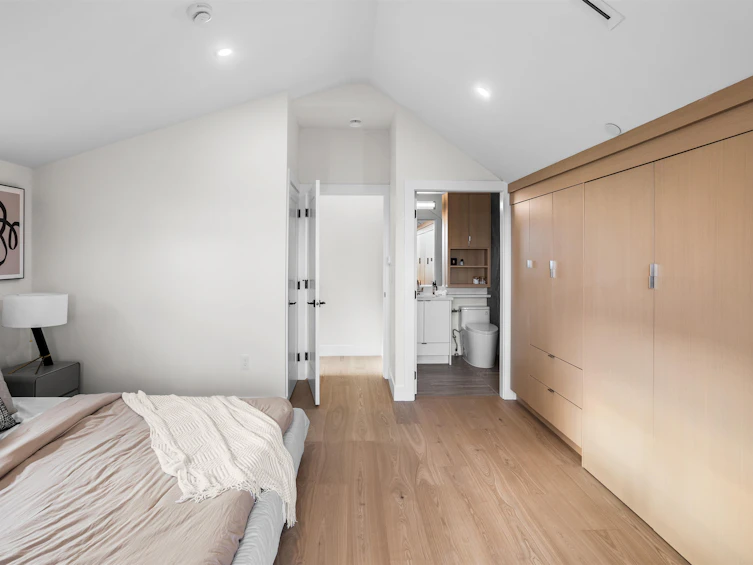 1-165 E 45th Avenue, Vancouver, BC, V5W 1W8 - 17