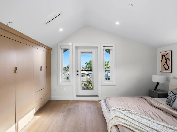 1-165 E 45th Avenue, Vancouver, BC, V5W 1W8 - 16