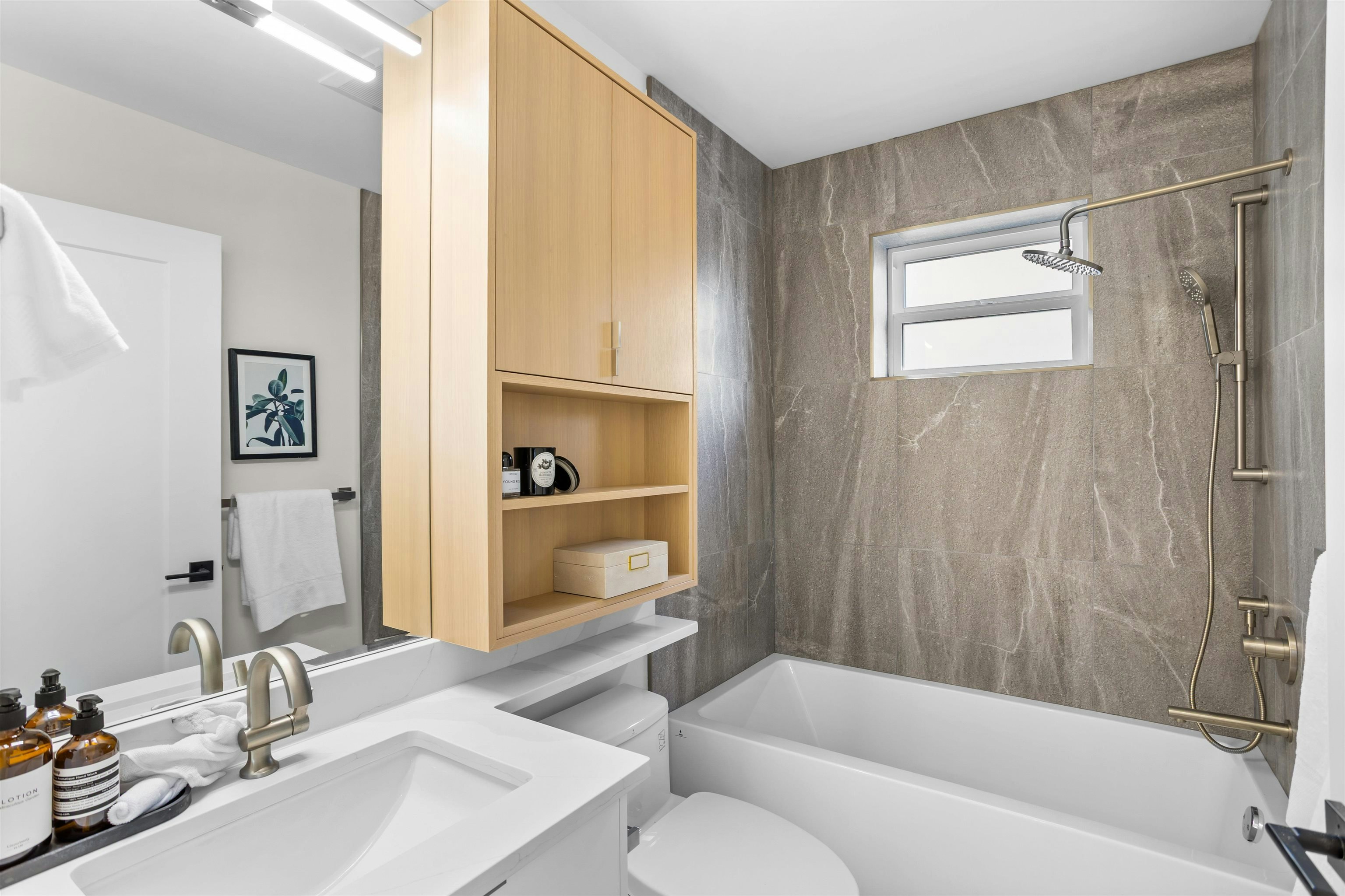 2-165 E 45th Avenue, Vancouver, BC, V5W 1W8 - 13