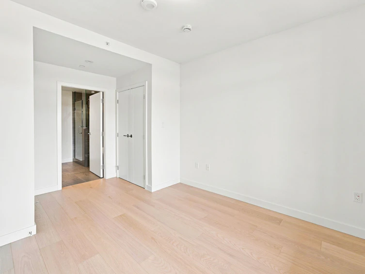 301-785 Harbour Way, North Vancouver, BC, V7P 0G3 - 20