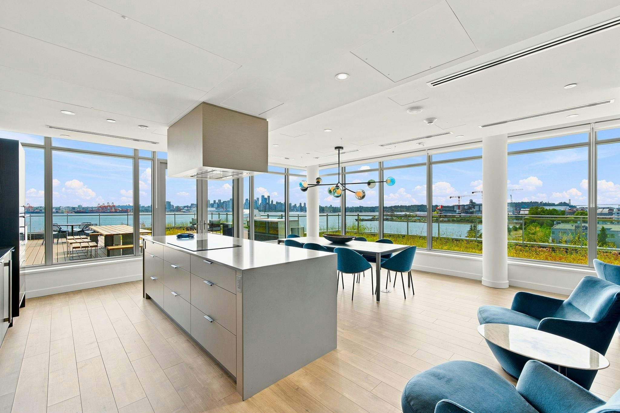 301-785 Harbour Way, North Vancouver, BC, V7P 0G3 - 29
