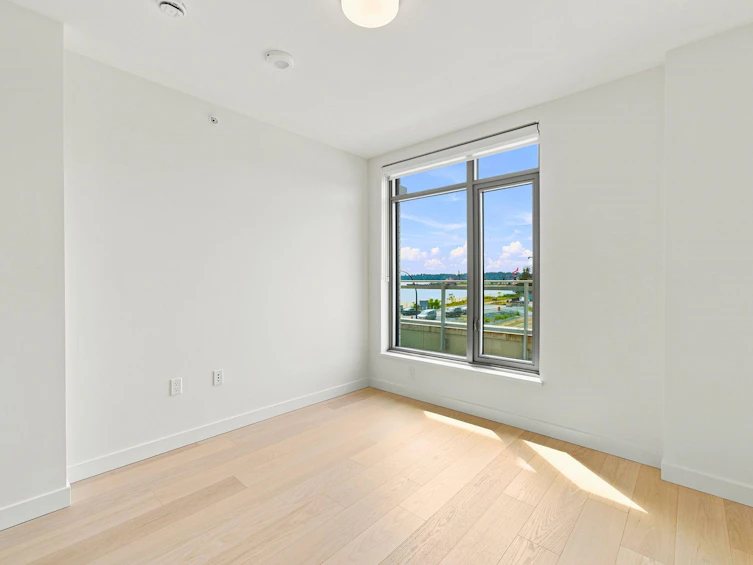 301-785 Harbour Way, North Vancouver, BC, V7P 0G3 - 25