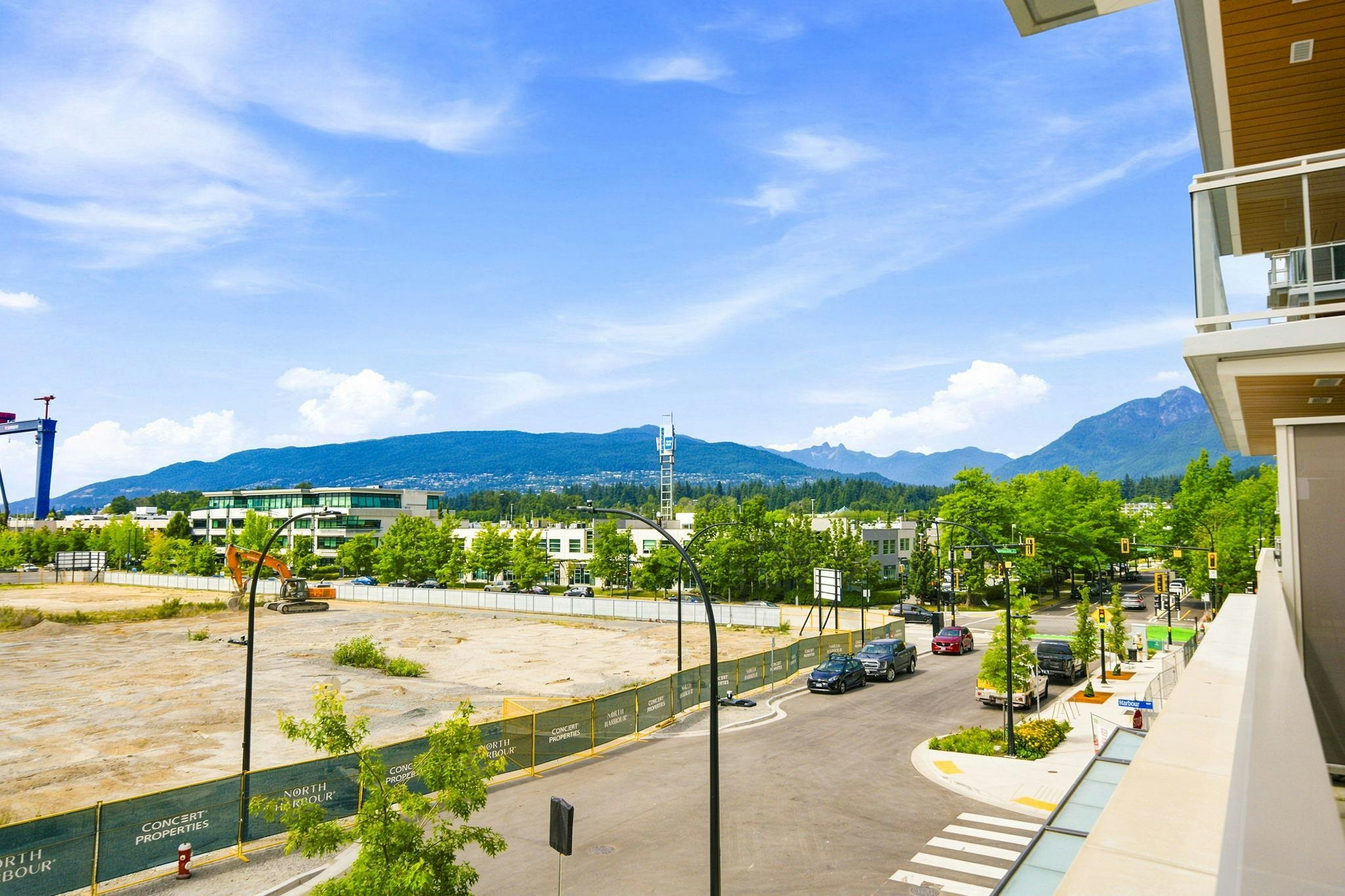 301-785 Harbour Way, North Vancouver, BC, V7P 0G3 - 16