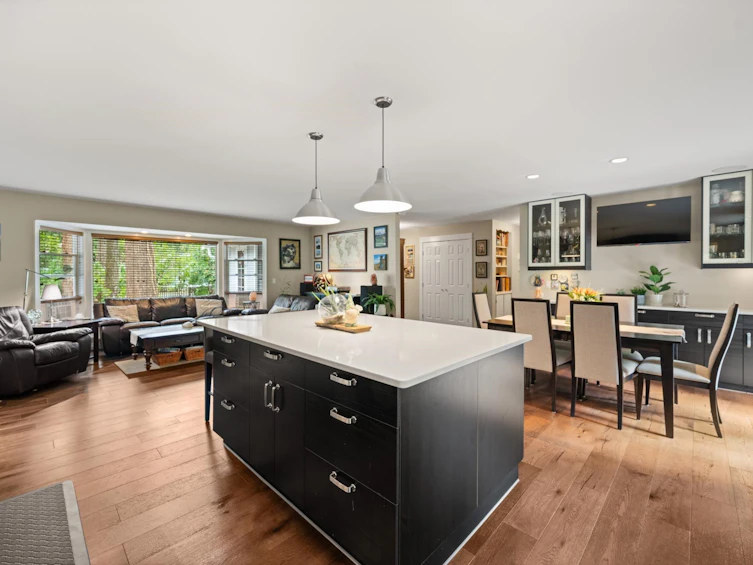 20218 42a Avenue, Langley, BC, V3A 3B4 - 5