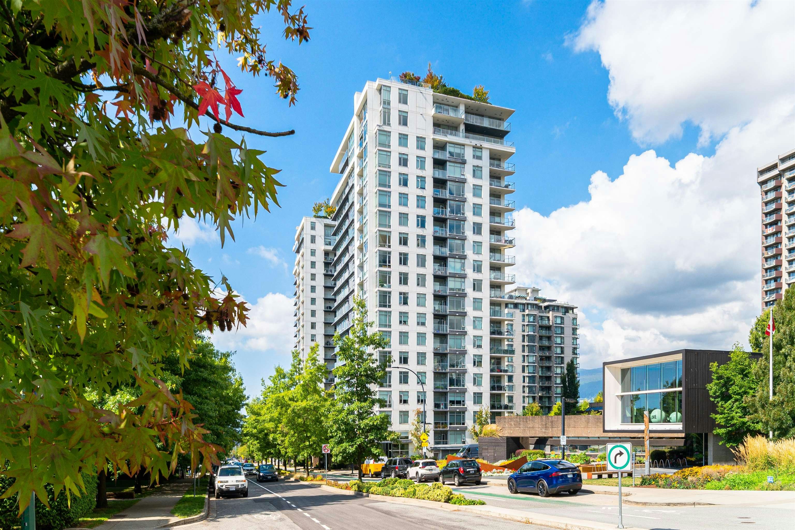 1503-158 W 13th Street, North Vancouver, BC, V7M 0A7