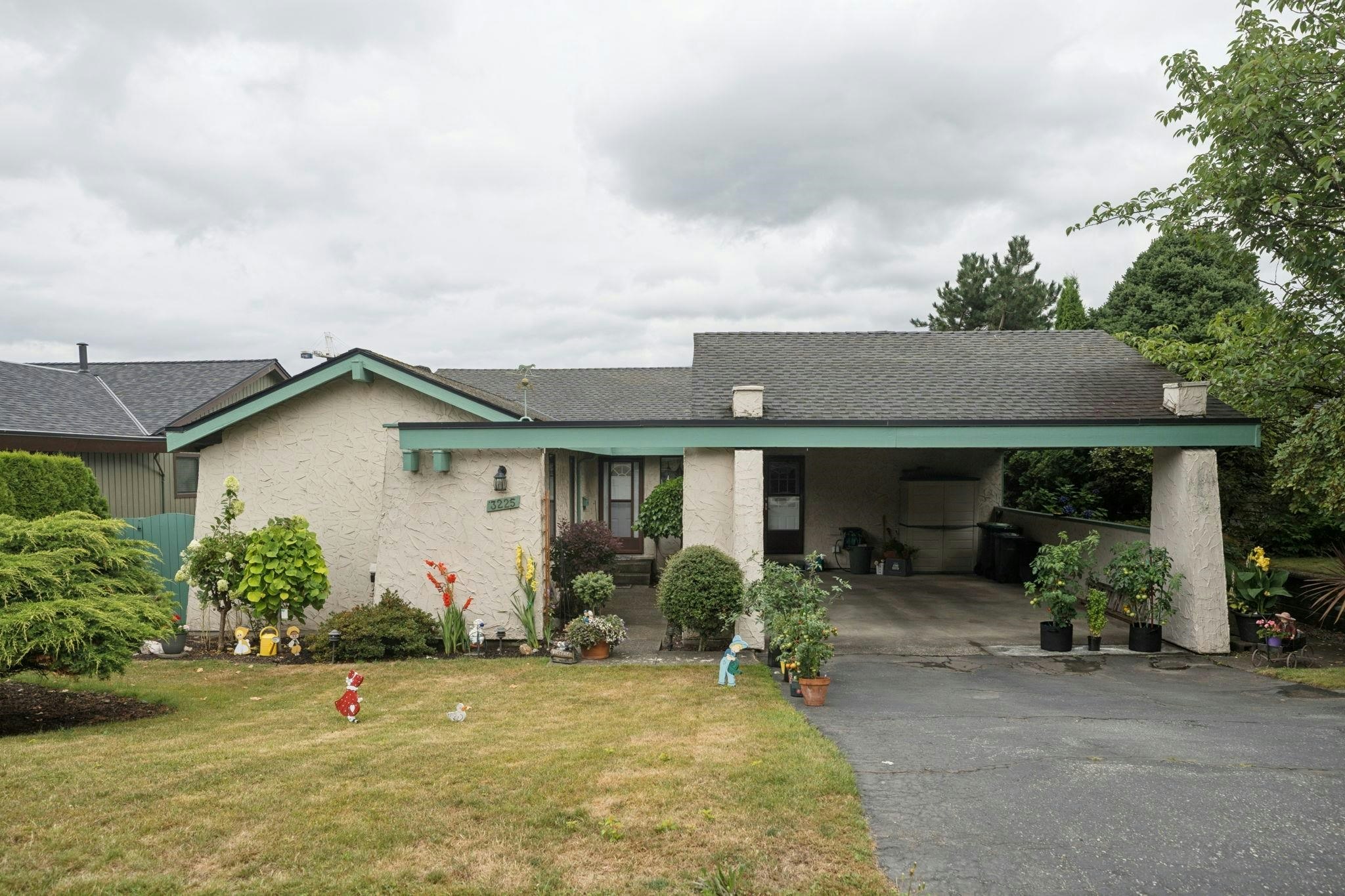 3225 Pinda Drive, Port Moody, BC, V3H 3J6