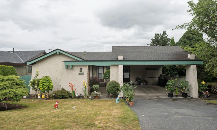 3225 Pinda Drive