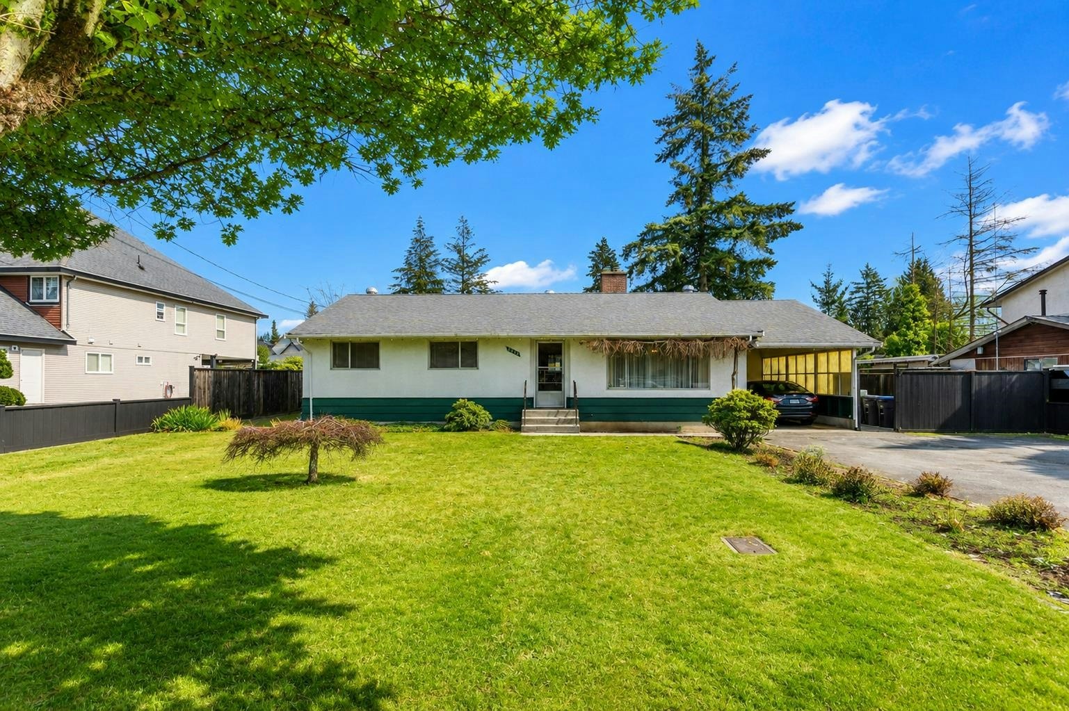 8736 154 Street, Surrey, BC, V3S 3N6