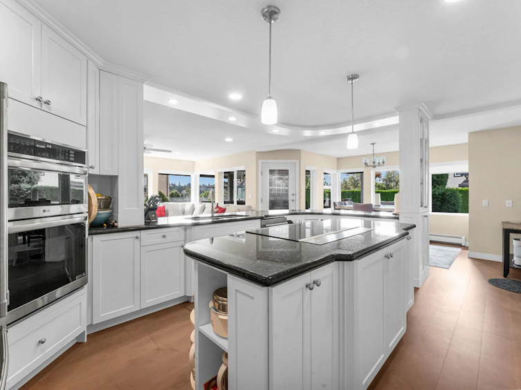 14260 82a Avenue, Surrey, BC, V3W 0V6 - 12