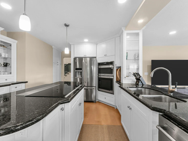14260 82a Avenue, Surrey, BC, V3W 0V6 - 13