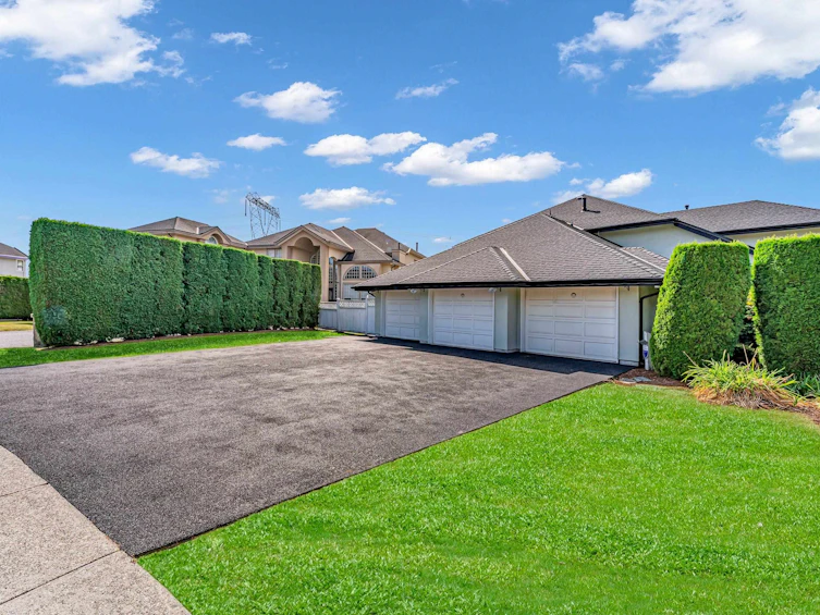 14260 82a Avenue, Surrey, BC, V3W 0V6 - 4