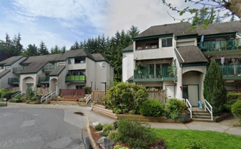 302-385 Ginger Drive, New Westminster, BC, V3L 5L6