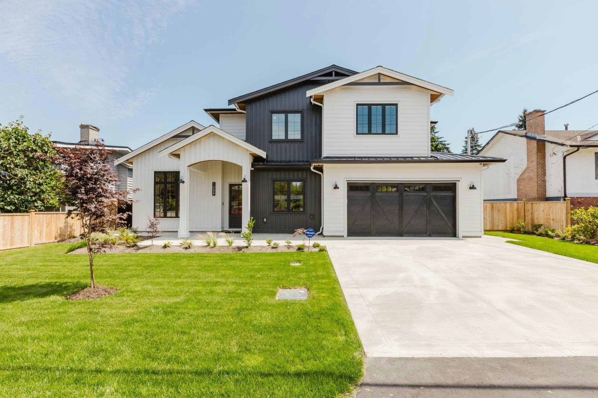 1088 50b Street, Delta, BC, V4M 2W1