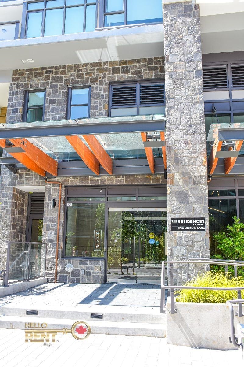 207-2785 Library Lane, North Vancouver, BC, V7J 1S1 - 2