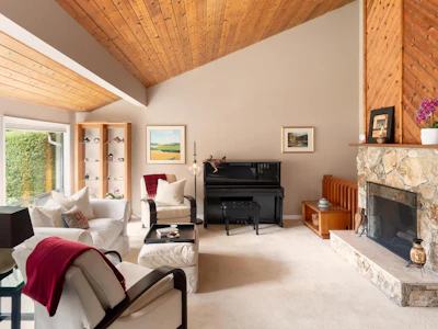 11769 Summit Crescent - 5