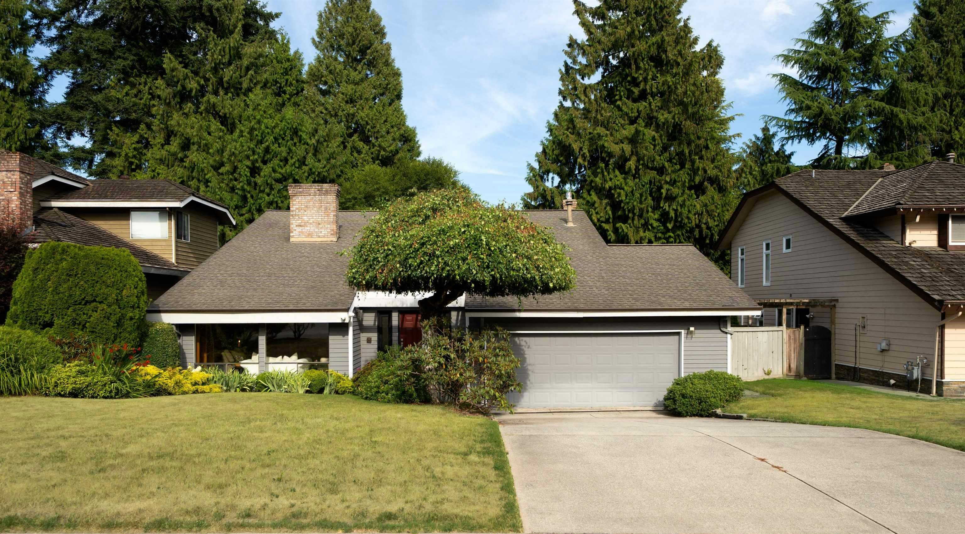 11769 Summit Crescent - 2