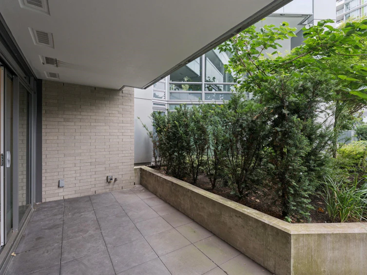 305-1500 Fern Street, North Vancouver, BC, V7J 0E6 - 10