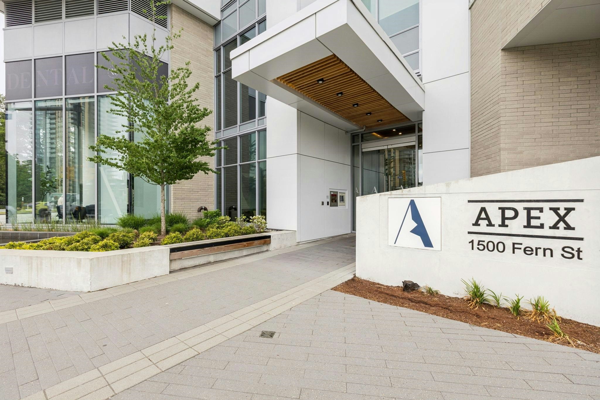 305-1500 Fern Street, North Vancouver, BC, V7J 0E6 - 33