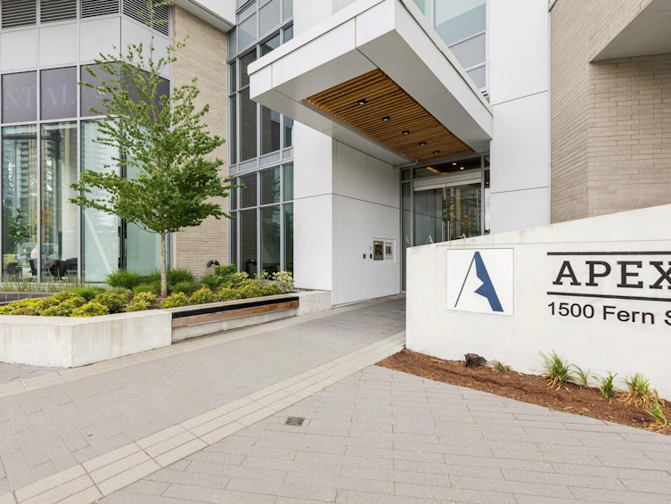 305-1500 Fern Street, North Vancouver, BC, V7J 0E6 - 33