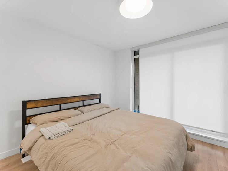 305-1500 Fern Street, North Vancouver, BC, V7J 0E6 - 14