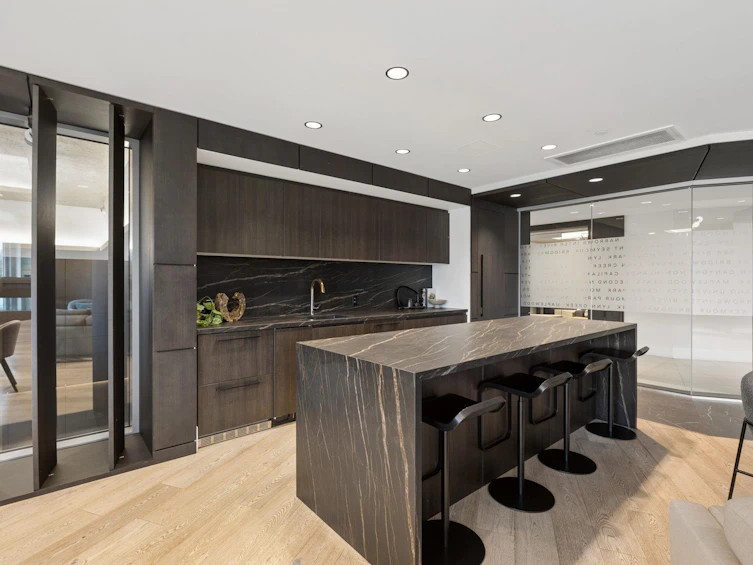 305-1500 Fern Street, North Vancouver, BC, V7J 0E6 - 22