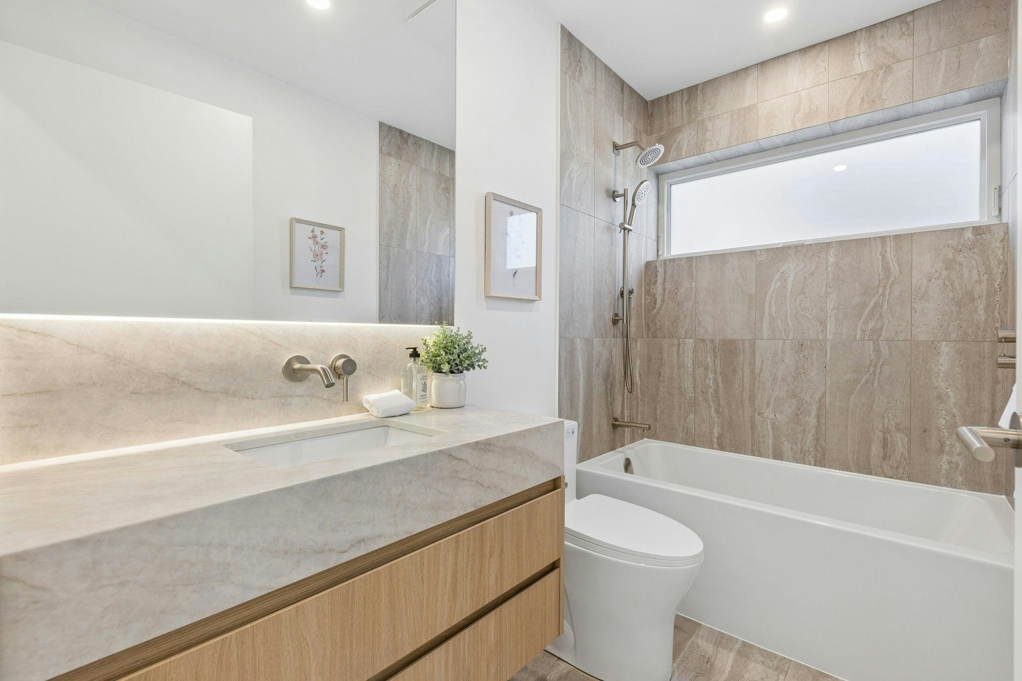 2-6040 Larch Street, Vancouver, BC, V6M 4E4 - 25