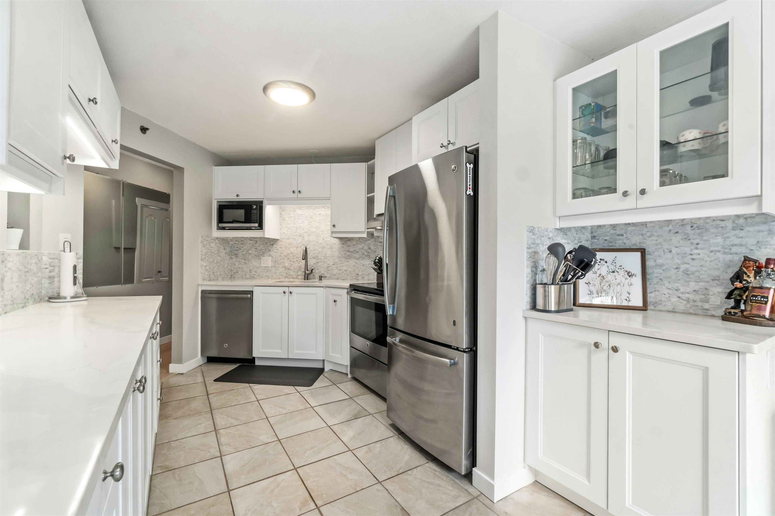 408-2551 Parkview Lane - 2