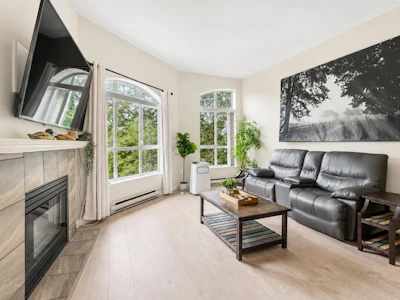 408-2551 Parkview Lane - 3