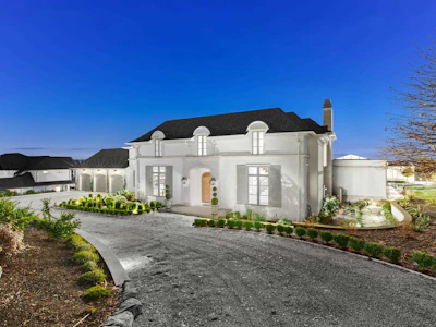 18238 20 Avenue - 3
