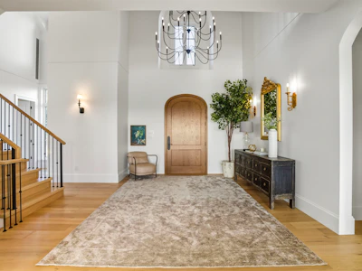 18238 20 Avenue - 5