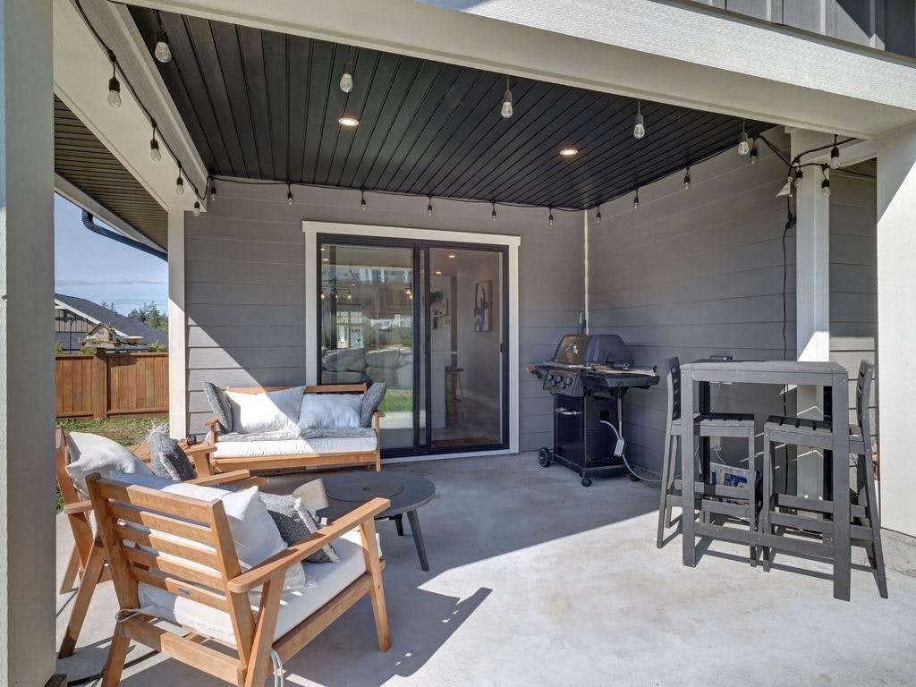 6078 Kingbird Avenue, Sechelt, BC, V7Z 0S4 - 19